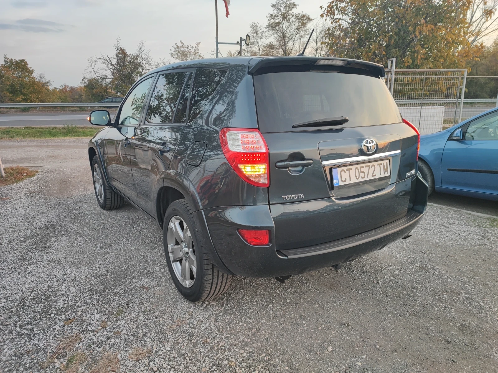 Toyota Rav4 2.2 FACE.LIMITED EDITION, снимка 5 - Автомобили и джипове - 55184281