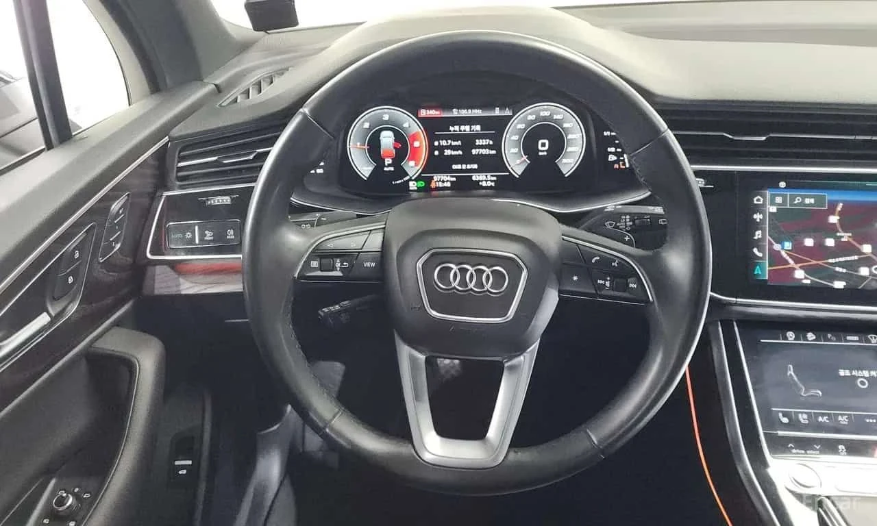Audi Q7 TDI Quattro /ОБДУХВАНЕ/ПАНОРАМА/ДИСТРОНИК/360, снимка 13 - Автомобили и джипове - 55694821