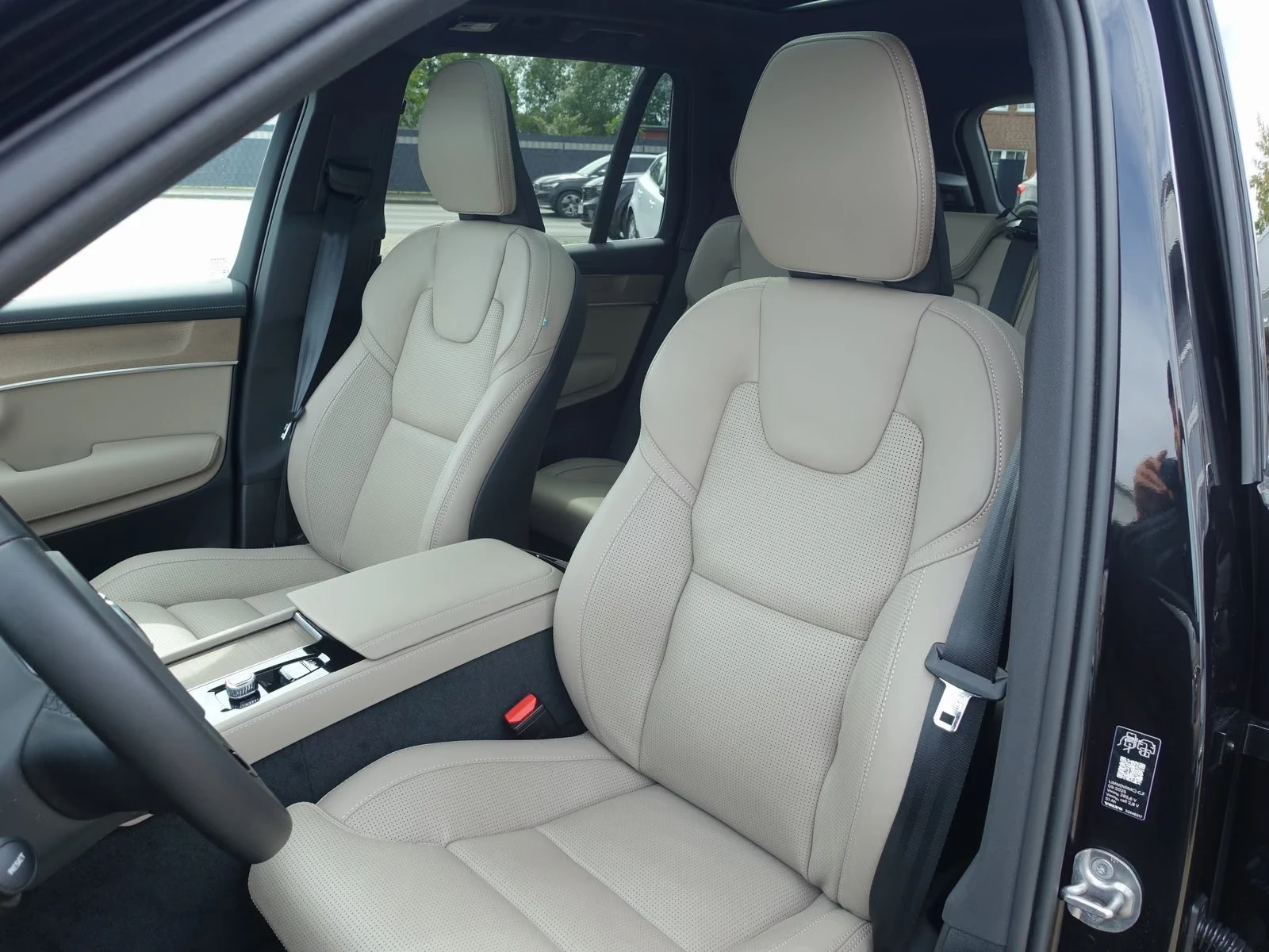 Volvo Xc90 T8 AWD Plus Bright FourC 7seats, снимка 5 - Автомобили и джипове - 55845361