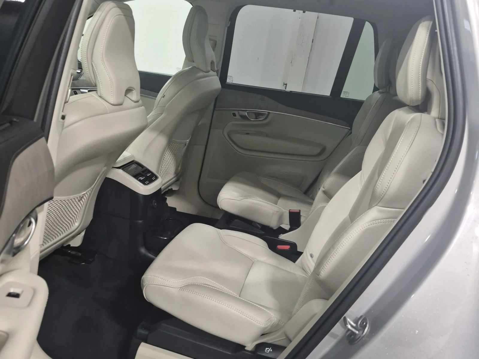 Volvo Xc90  ULTIMATE /  Plug-In Hybrid / DIS / 360 / MEMORY , снимка 14 - Автомобили и джипове - 56073348