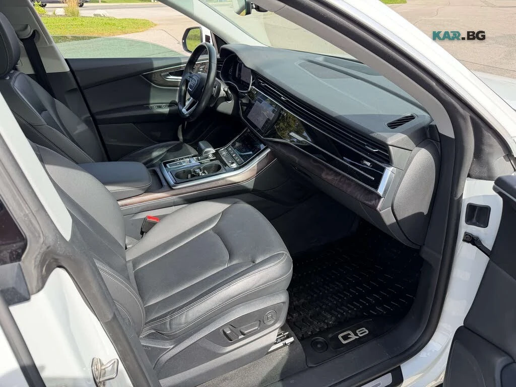 Audi Q8 * Bang & Olufsen* АвтоКредит* (ЦЕНА ДО БГ), снимка 2 - Автомобили и джипове - 56227608