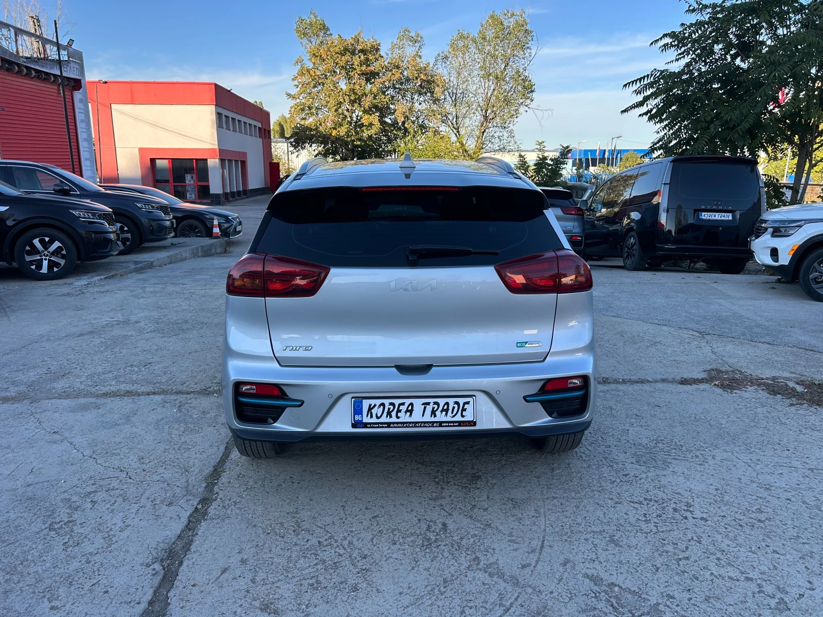 Kia Niro 64 kW, снимка 5 - Автомобили и джипове - 56368785