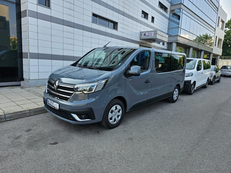 Renault Trafic Автомат, 8+ 1, 2.0, 150 к.с, снимка 1 - Бусове и автобуси - 48207887