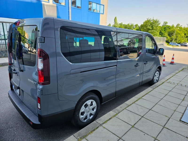 Renault Trafic Автомат, 8+ 1, 2.0, 150 к.с, снимка 5 - Бусове и автобуси - 48207887