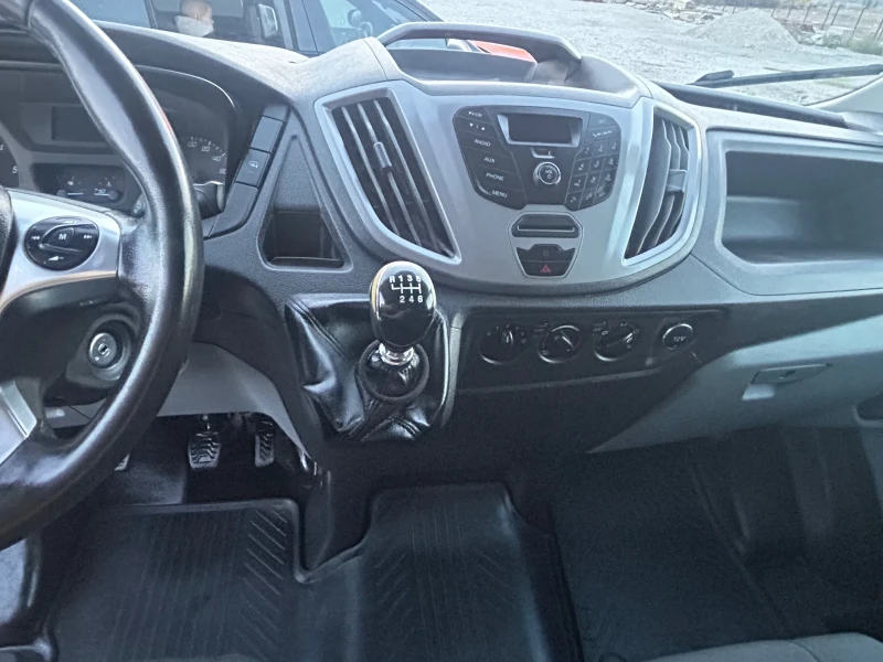 Ford Transit 2.0TDI 166 hp 2017, снимка 10 - Бусове и автобуси - 52068114