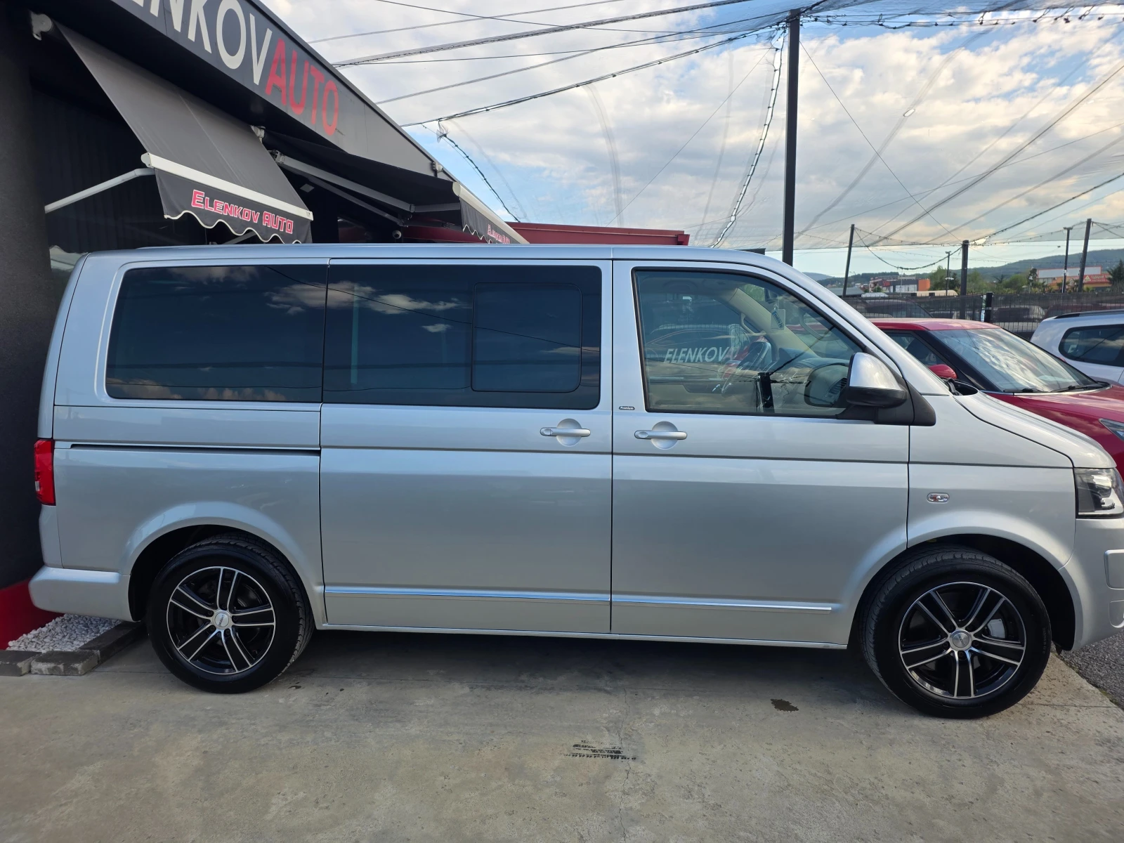 VW Multivan, снимка 5 - Бусове и автобуси - 54457404