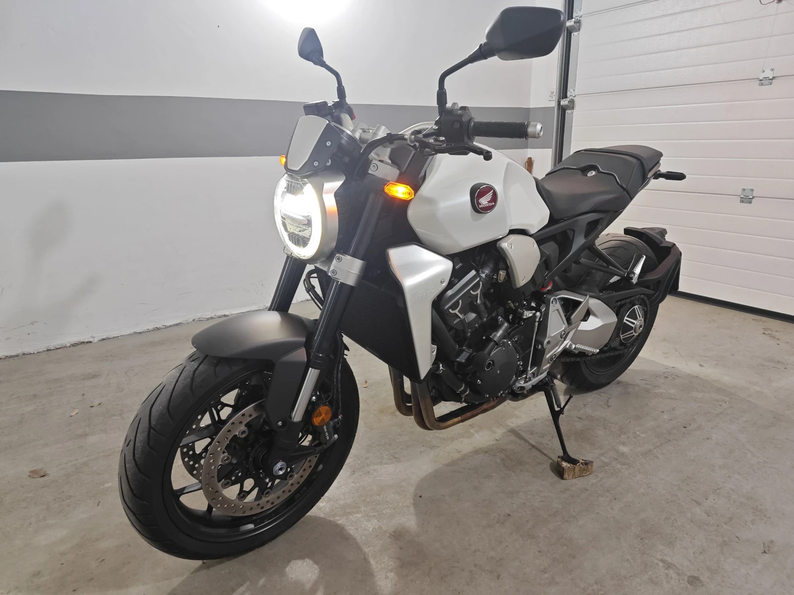 Honda Cb 1000 RA - изображение 4