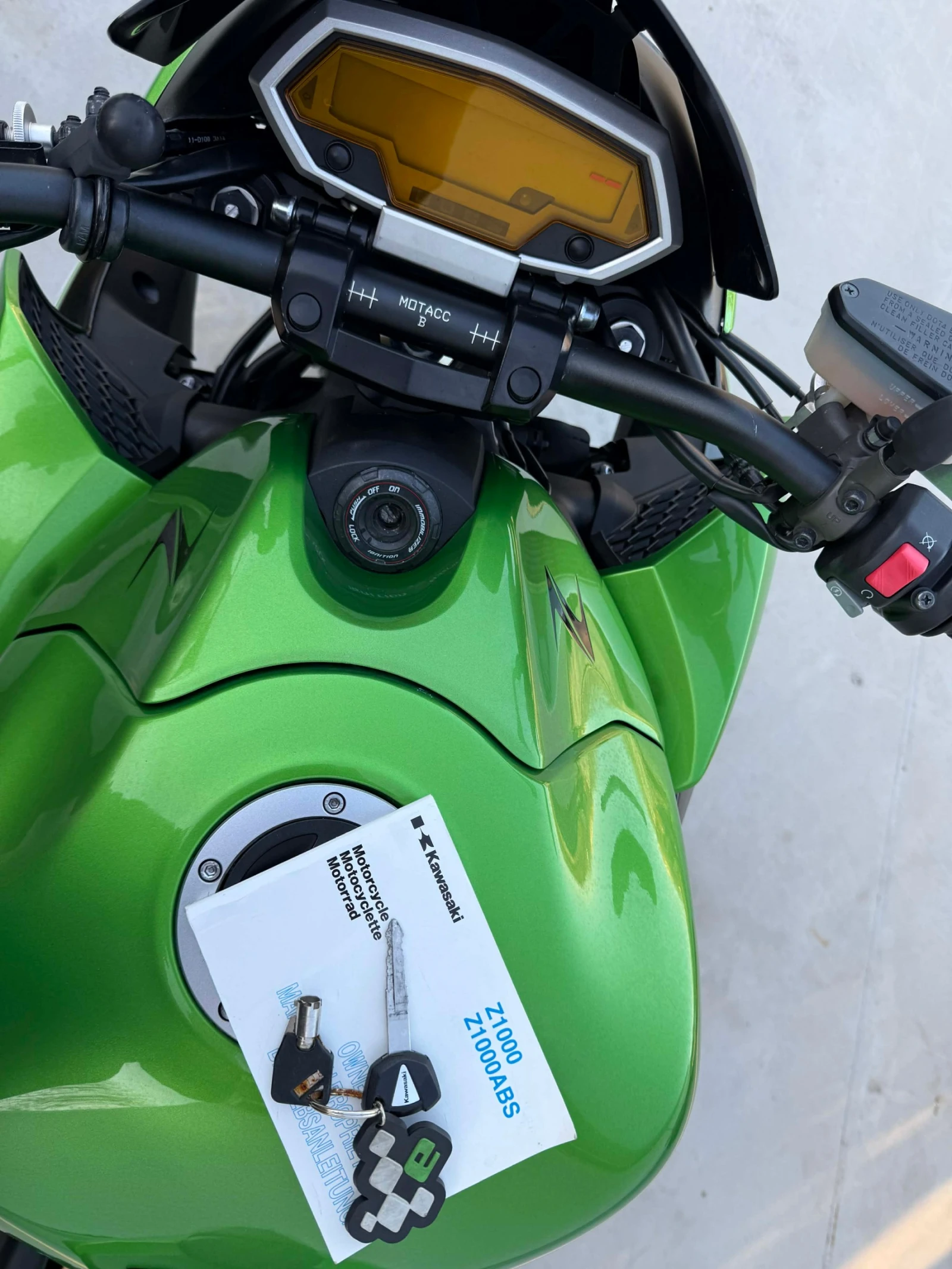 Kawasaki Z, снимка 8 - Мотоциклети и мототехника - 53801487