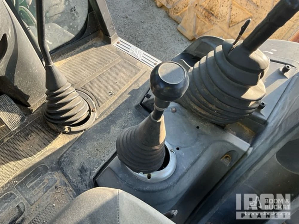 Багер JCB 3cx, снимка 14 - Индустриална техника - 54620640