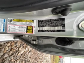 Toyota Camry 2.5 Luxury Edition, 4X4, снимка 12