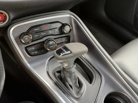 Dodge Challenger 6.4 SRT* Full* , снимка 9