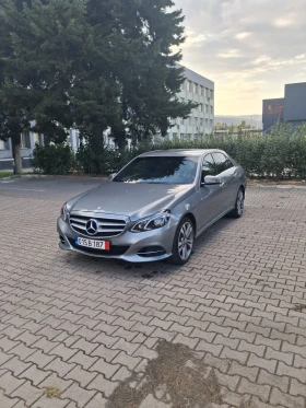 Mercedes-Benz E 220, снимка 10