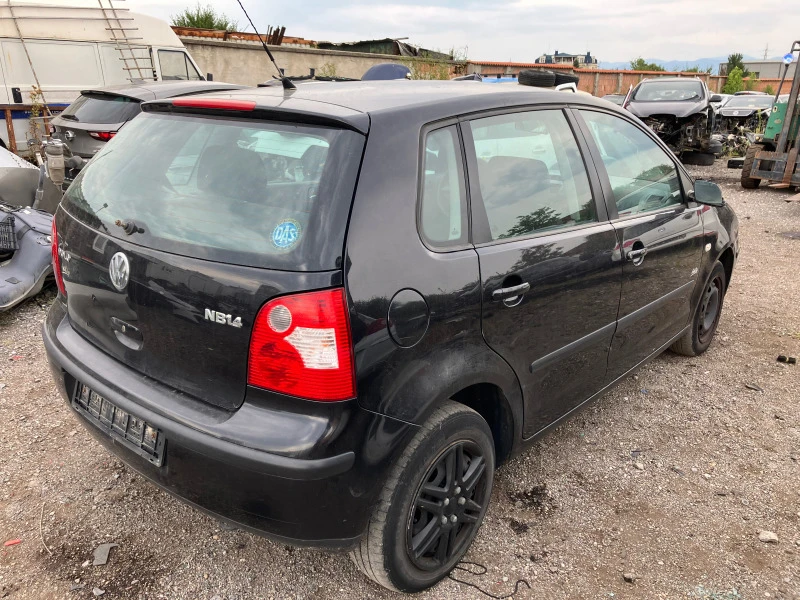 VW Polo 1.4i, снимка 3 - Автомобили и джипове - 49354455