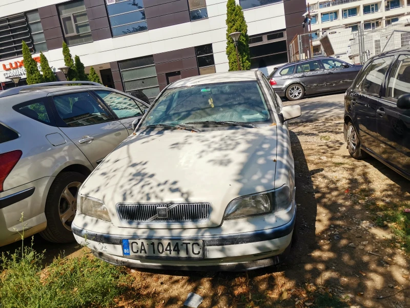 Volvo V40 1.9, снимка 5 - Автомобили и джипове - 43155982