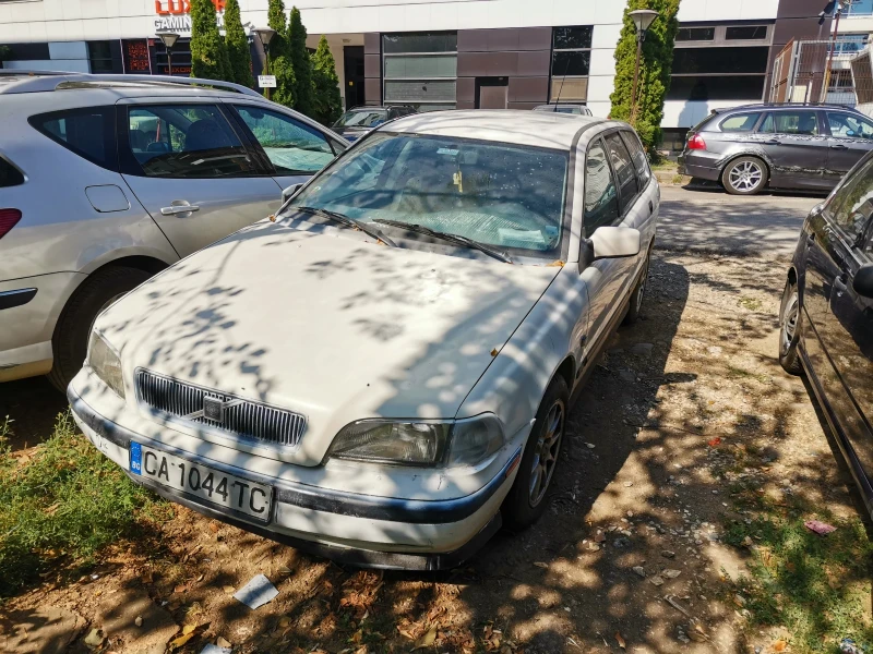 Volvo V40 1.9, снимка 1 - Автомобили и джипове - 43155982