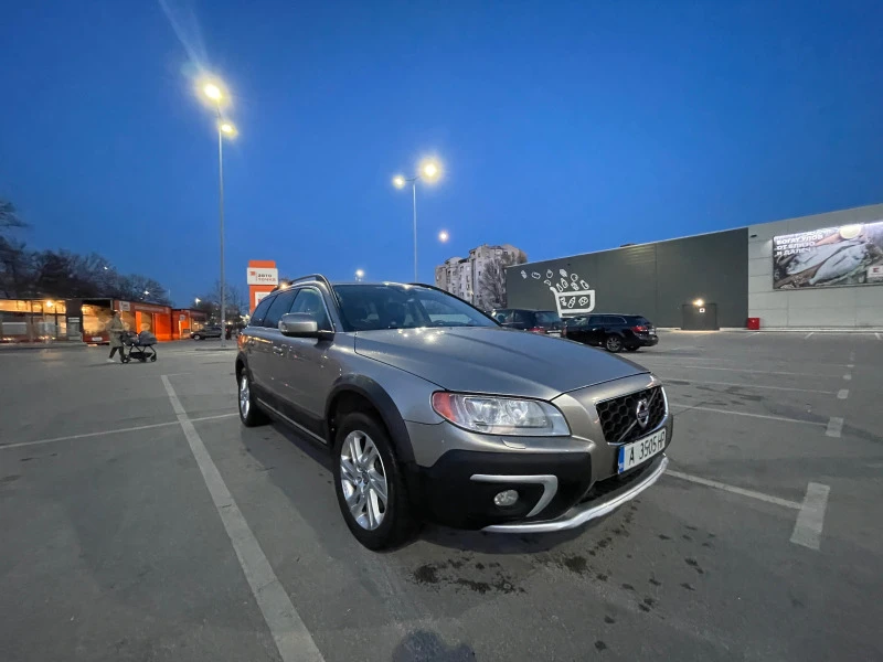 Volvo Xc70, снимка 12 - Автомобили и джипове - 46354298