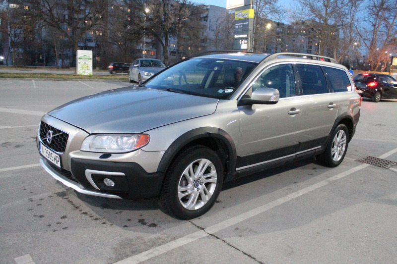 Volvo Xc70, снимка 6 - Автомобили и джипове - 44499958