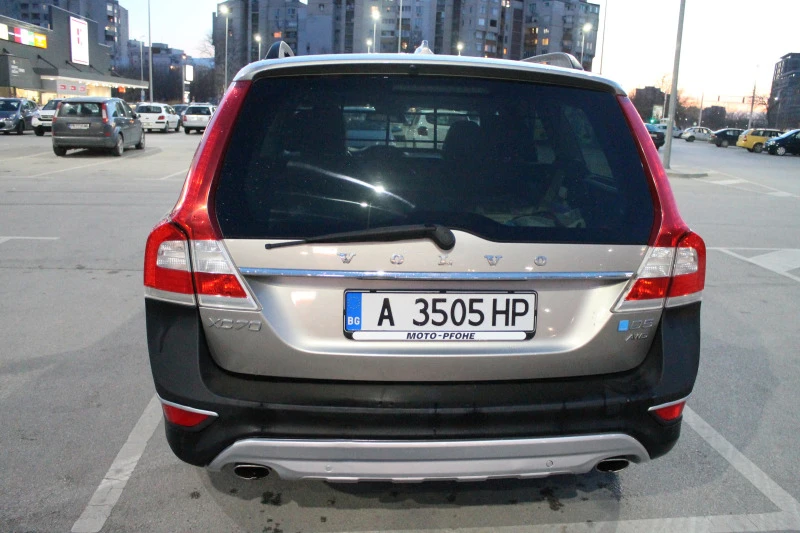 Volvo Xc70, снимка 10 - Автомобили и джипове - 46354298