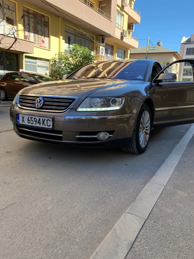 VW Phaeton 3.0, снимка 2 - Автомобили и джипове - 47436356