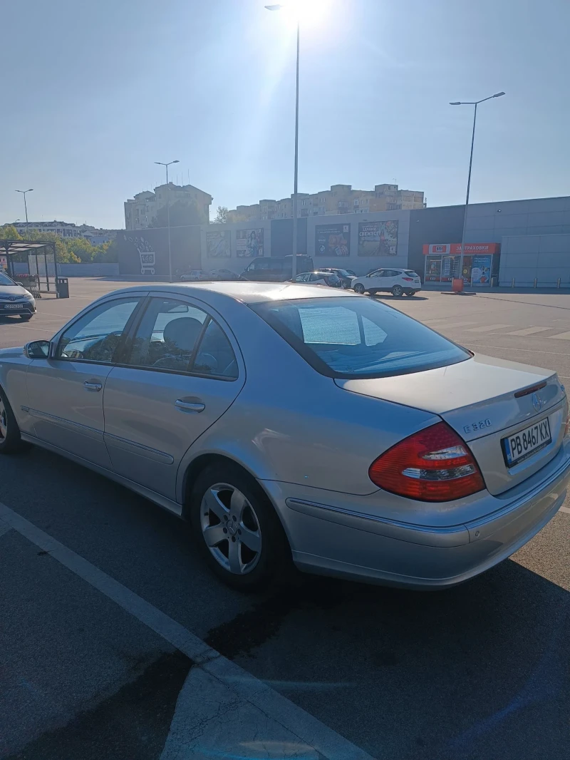 Mercedes-Benz E 320 320, снимка 6 - Автомобили и джипове - 48018635