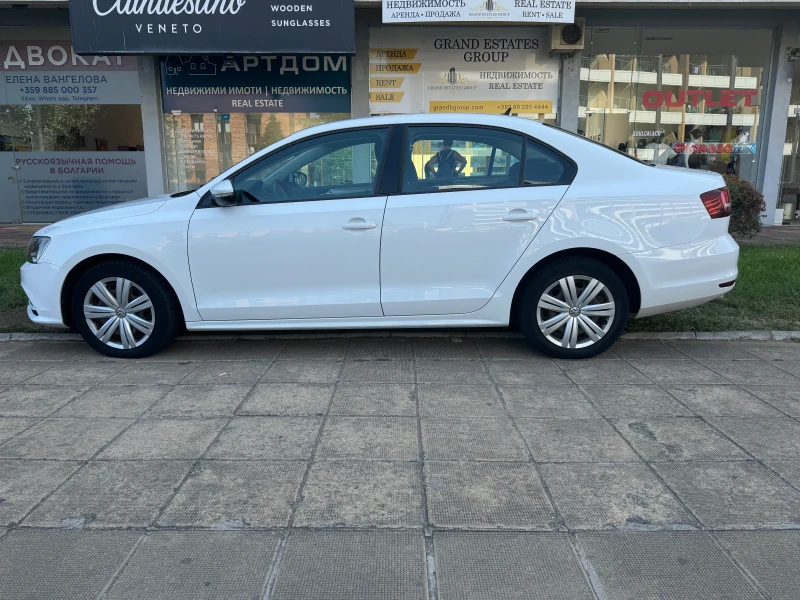 VW Jetta 2.0 TDI, снимка 3 - Автомобили и джипове - 48381618