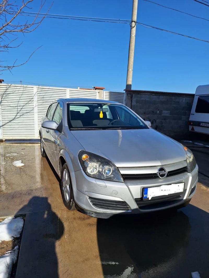 Opel Astra, снимка 1 - Автомобили и джипове - 48727715