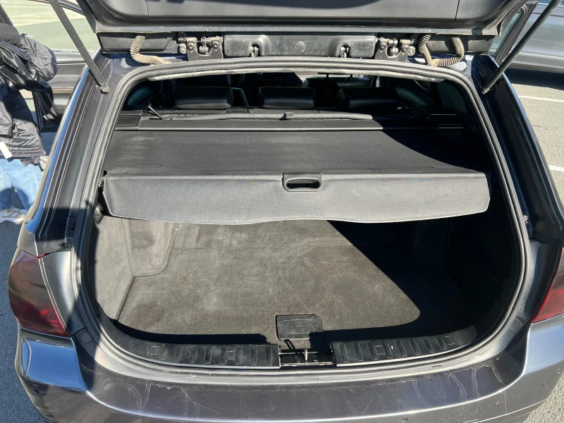 BMW 330, снимка 10 - Автомобили и джипове - 52163761