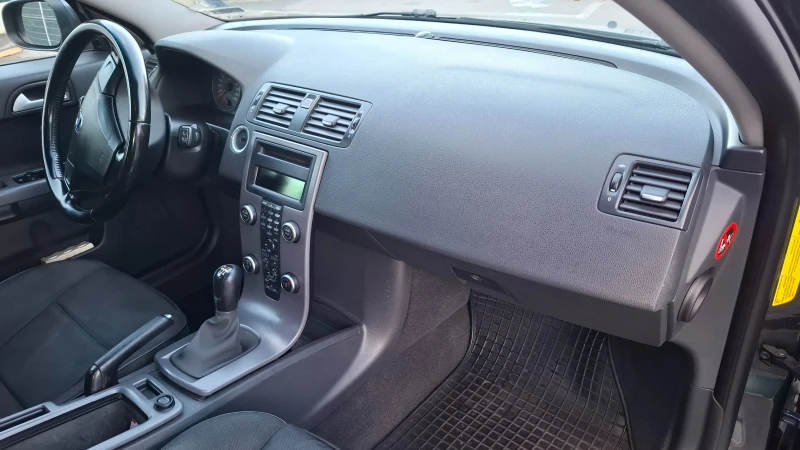 Volvo V50, снимка 9 - Автомобили и джипове - 52579320