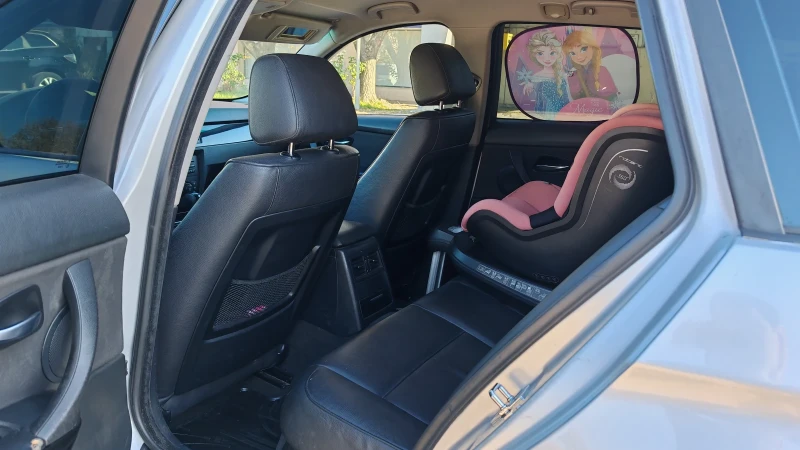 BMW 320, снимка 14 - Автомобили и джипове - 52698597