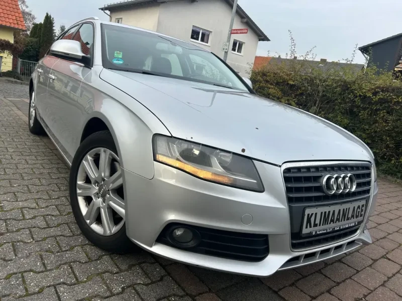 Audi A4 1.8 бензин 160 к.с, Комби, Отлично състояние , снимка 3 - Автомобили и джипове - 52820748