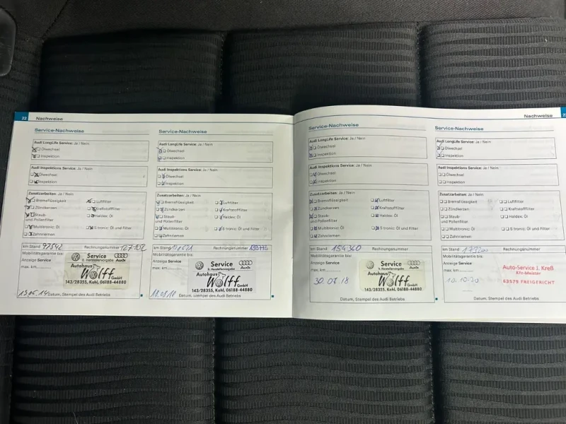 Audi A4 1.8 бензин 160 к.с, Комби, Отлично състояние , снимка 16 - Автомобили и джипове - 52820748