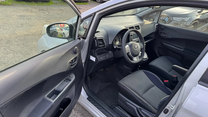 Toyota Verso S 1.33i Автоматик! Внос Швейцария! Камера, Tel., снимка 9 - Автомобили и джипове - 52838490