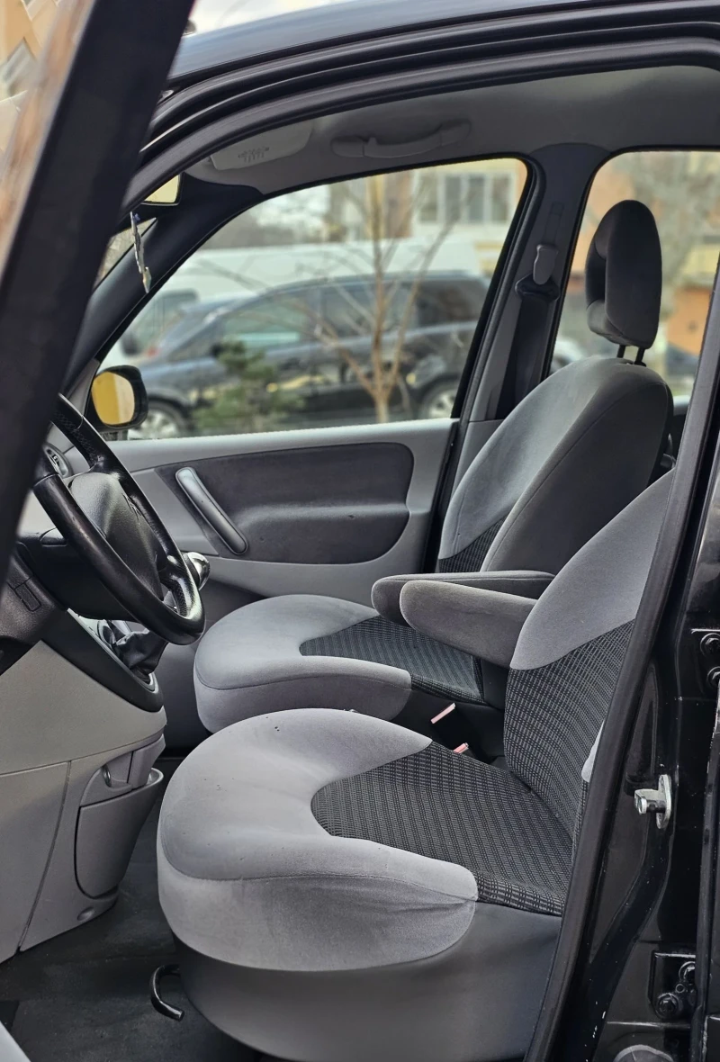 Citroen Xsara picasso 1.6i* FACELIFT, снимка 6 - Автомобили и джипове - 52972740