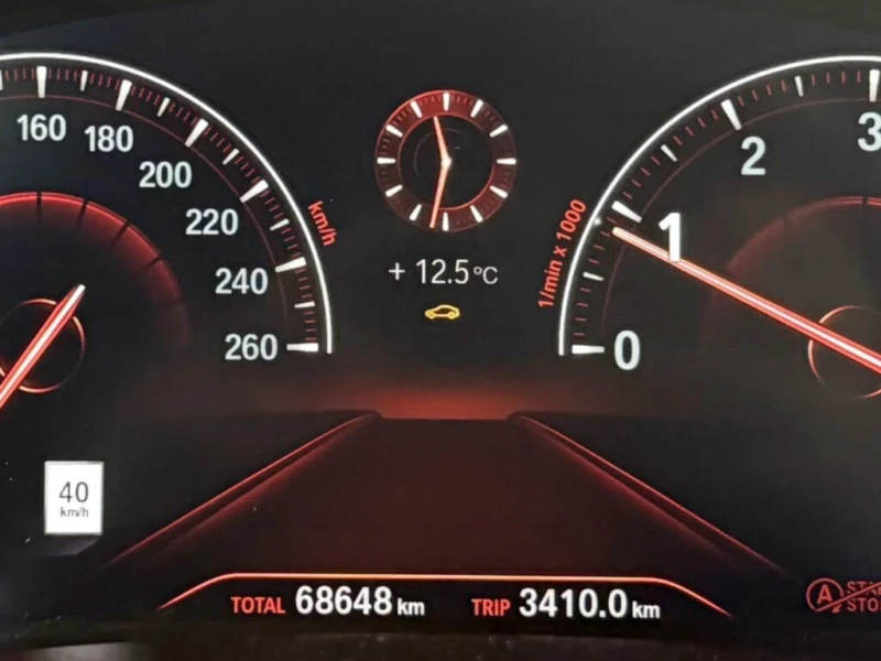 BMW 530 M-Package * CARFAX * АвтоКредит * (ЦЕНА ДО БГ), снимка 12 - Автомобили и джипове - 53471984