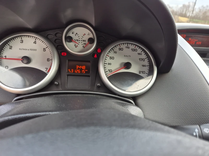 Peugeot 207 1.4i, газова уредба, снимка 14 - Автомобили и джипове - 53473227
