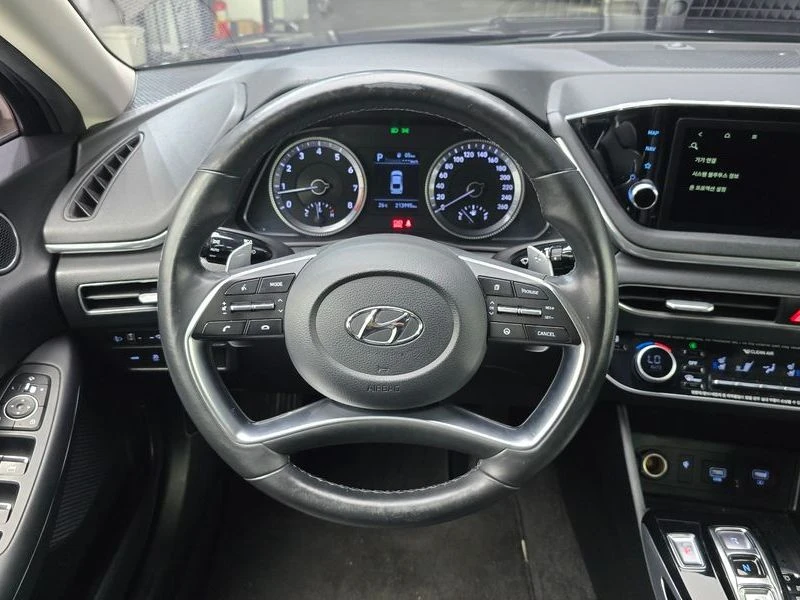 Hyundai Sonata 2.0 Automatic, снимка 9 - Автомобили и джипове - 55658595