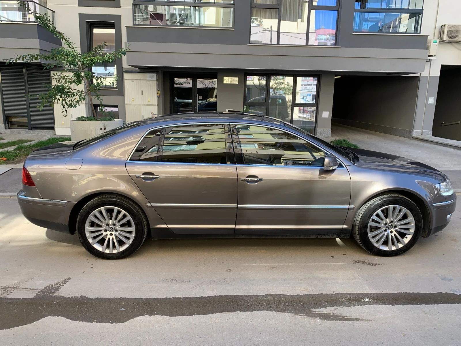 VW Phaeton 3.0 - изображение 5