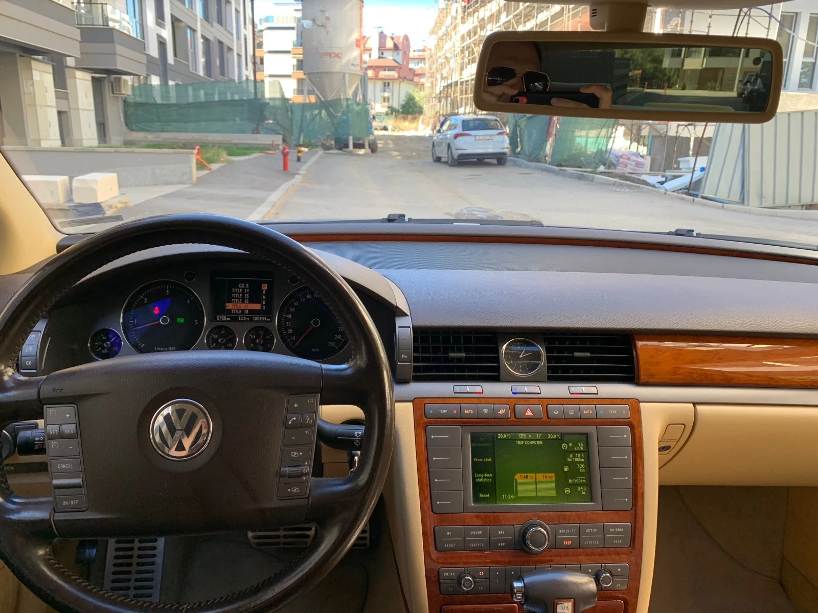 VW Phaeton 3.0 - изображение 8