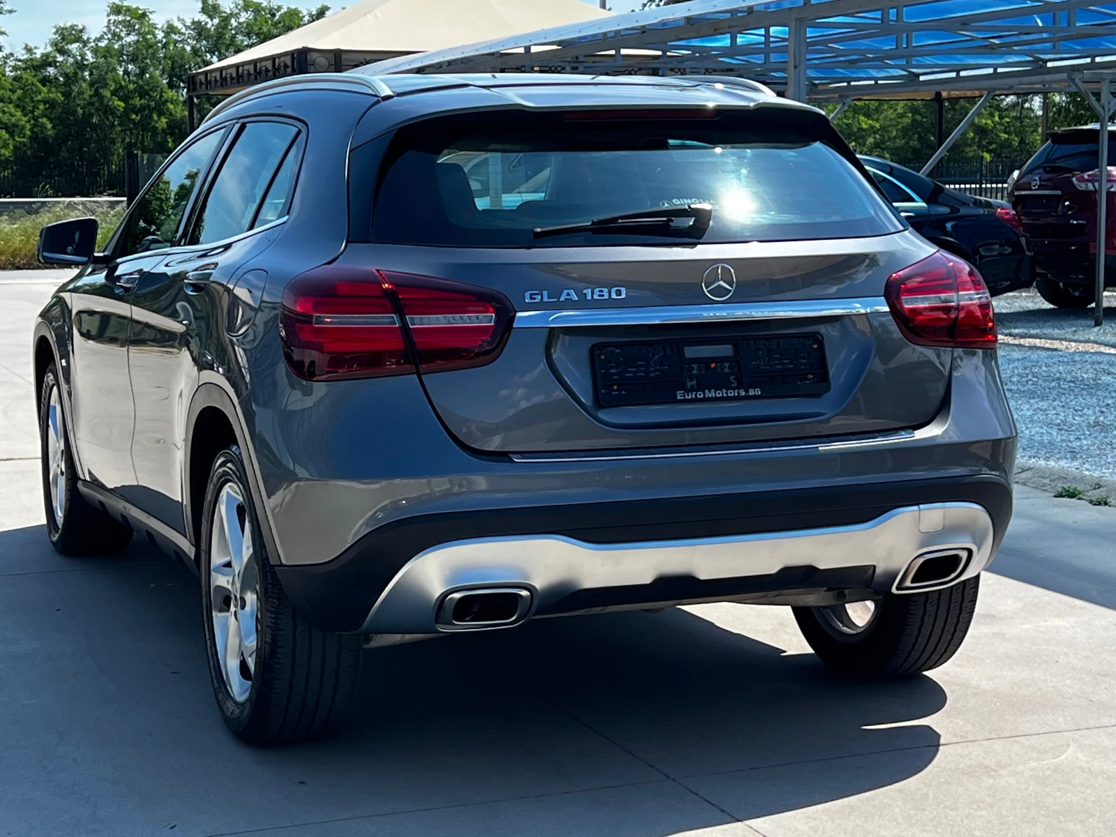 Mercedes-Benz GLA 180 SPORT, FACELIFT, AUT, NAVI+ CAMERA-КАТО НОВ!!! - изображение 6