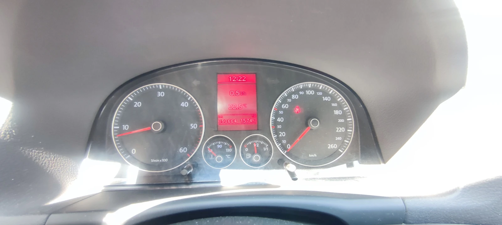 VW Touran 1.9 TDI  - изображение 8