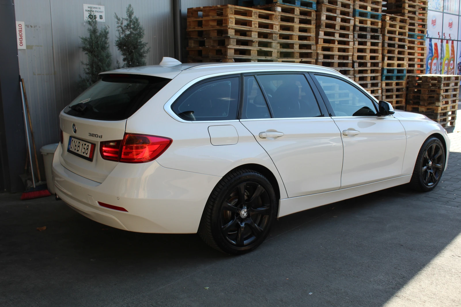 BMW 320  D АВТОМАТИК реални километри  - изображение 7