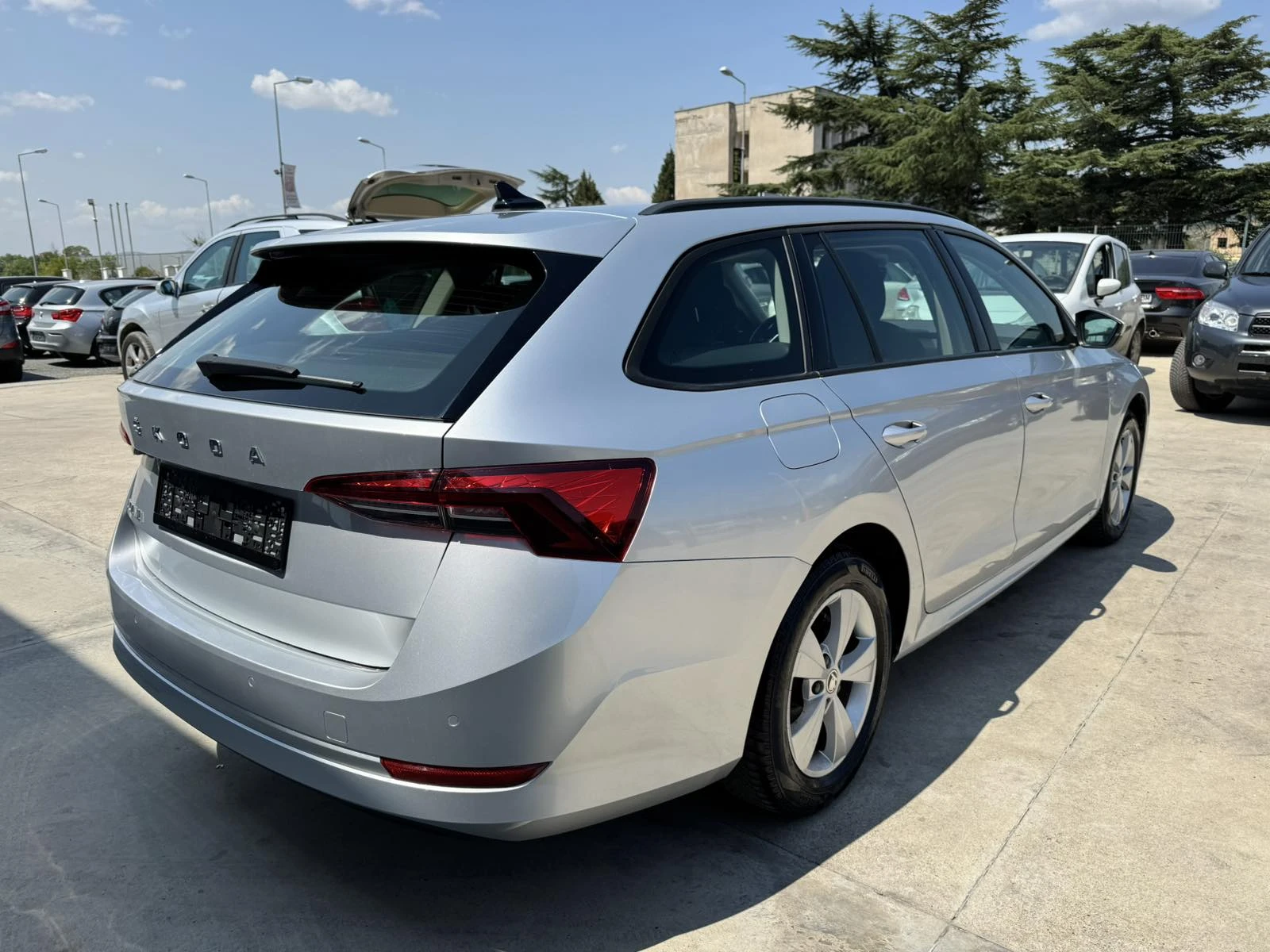 Skoda Octavia 2.0* 116* 6ск* 145хл.км* VIRTUAL* НАВИ* DISTRONIC - изображение 5