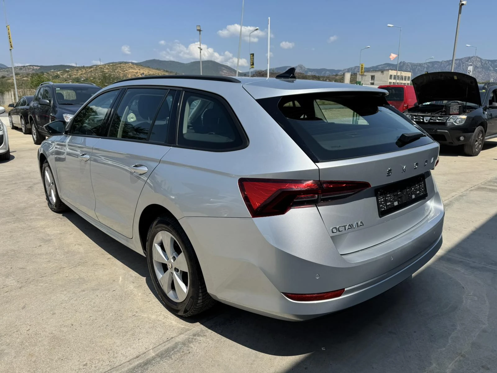 Skoda Octavia 2.0* 116* 6ск* 145хл.км* VIRTUAL* НАВИ* DISTRONIC - изображение 3