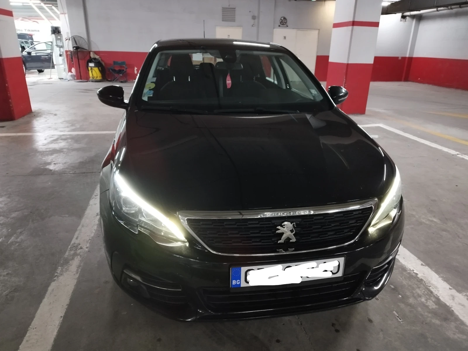 Peugeot 308 SW 1.5-130 EAT8-Усилена  газоразпр.верига - изображение 2