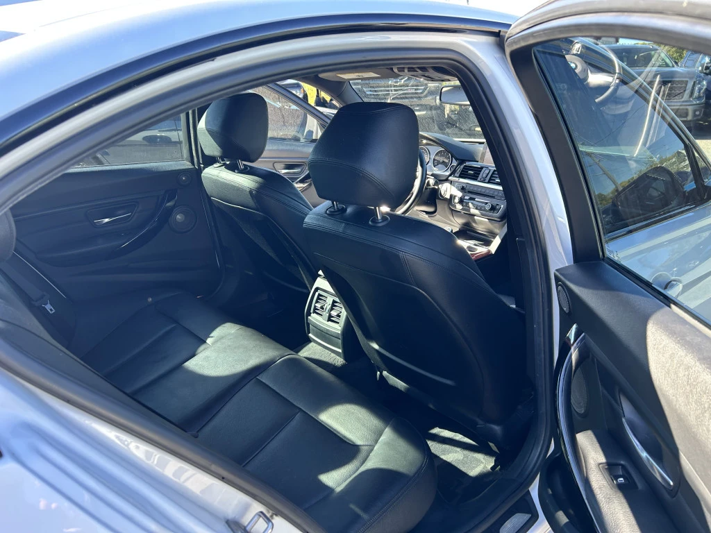 BMW 335 XDRIVE| M-PACK| HEAD-UP| BLACK LEATHER| H&K SOUND| | Mobile.bg   11