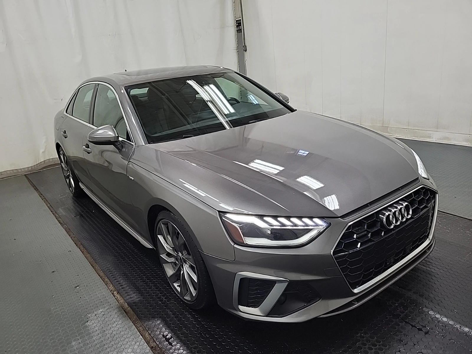 Audi A4 * CARFAX * БЕЗ ПЪРВОНАЧАЛНА ВНОСКА - изображение 3