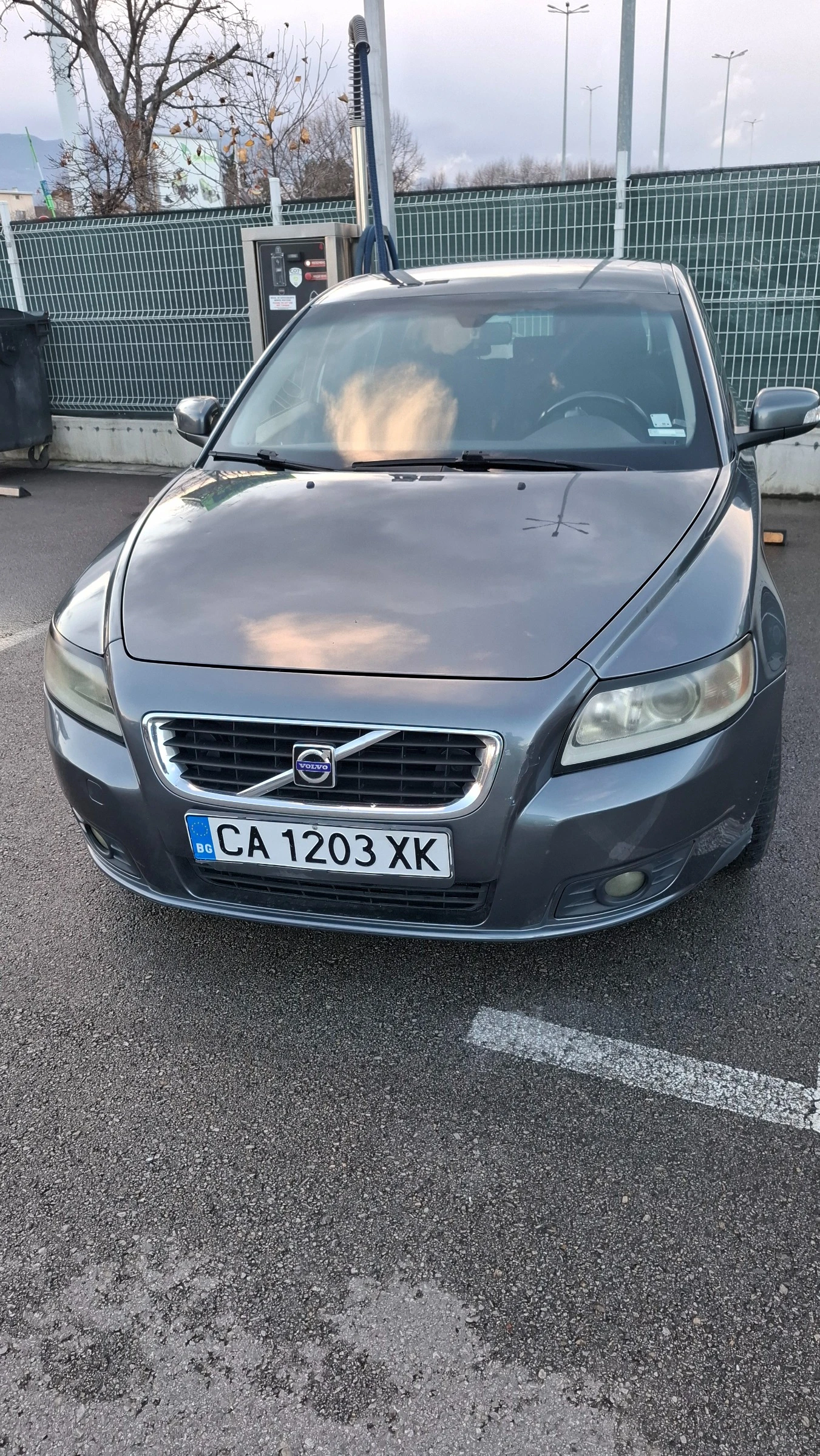 Volvo V50  - изображение 2