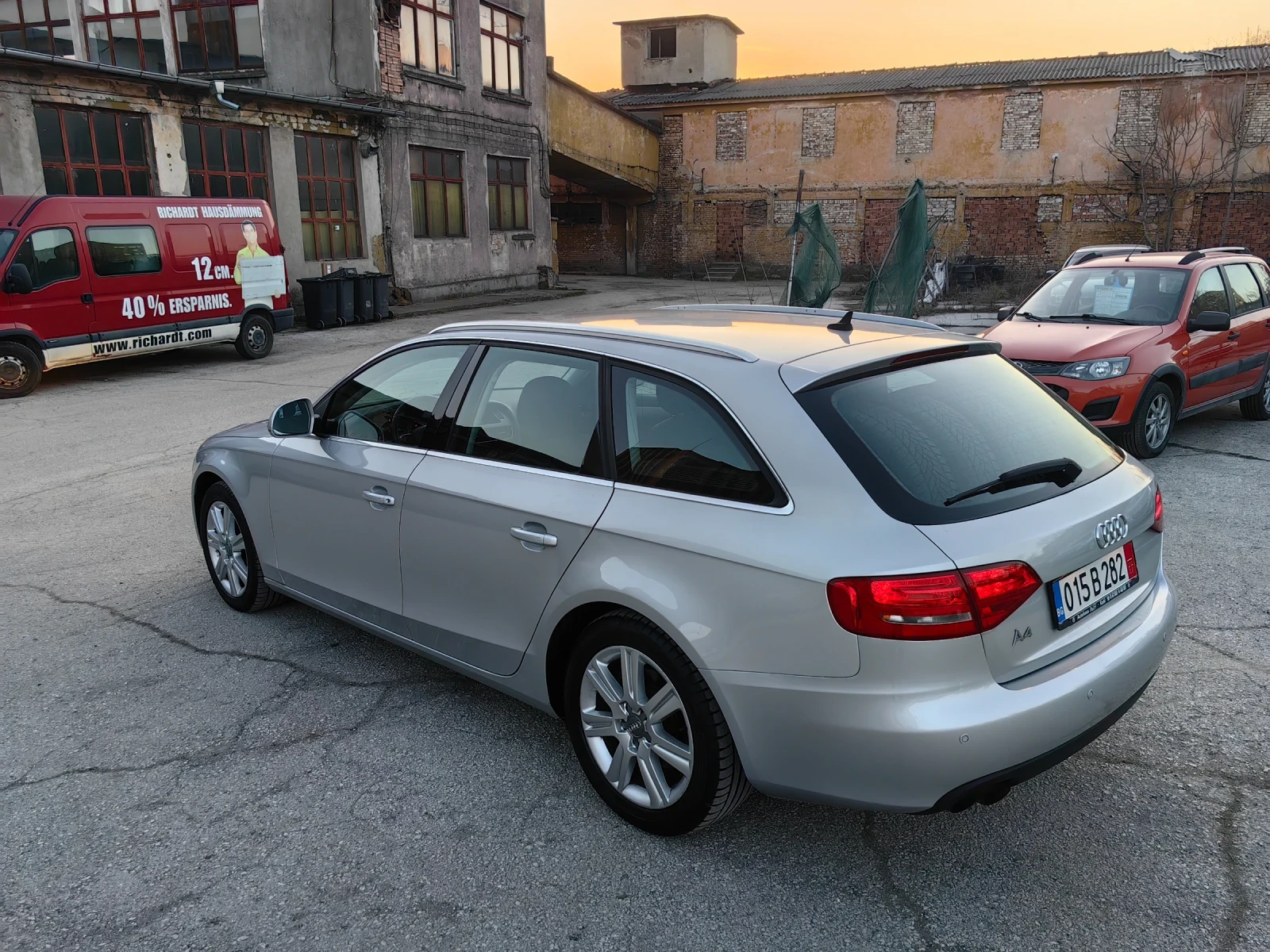 Audi A4 1.8 бензин 160 к.с, Комби, Отлично състояние , снимка 6 - Автомобили и джипове - 52820748