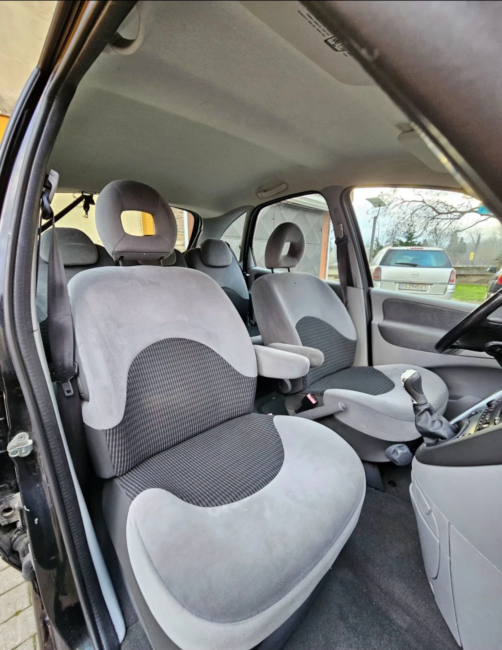 Citroen Xsara picasso 1.6i* FACELIFT - изображение 9