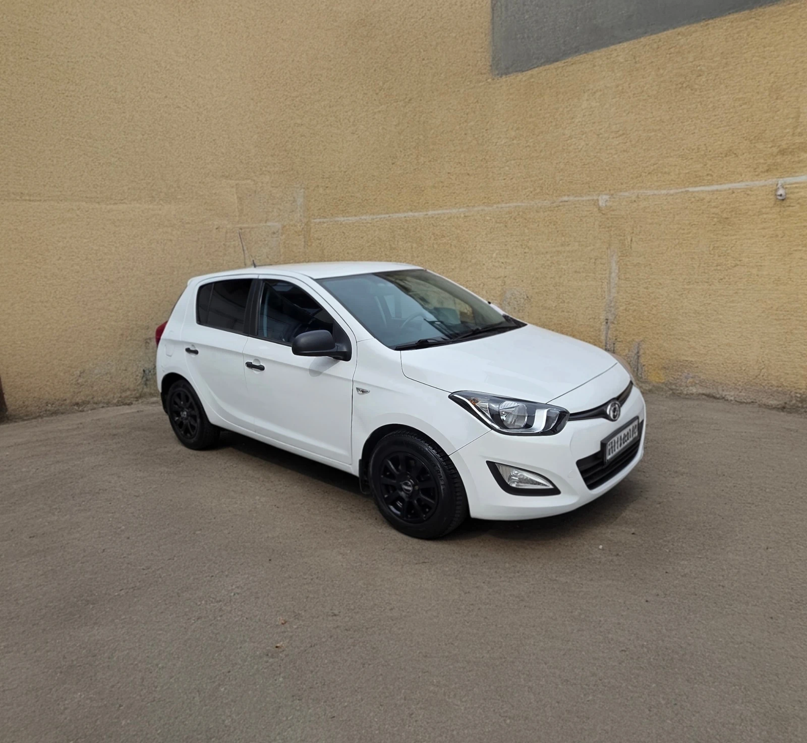 Hyundai I20 1.2 ������ | Mobile.bg � ����������� 4